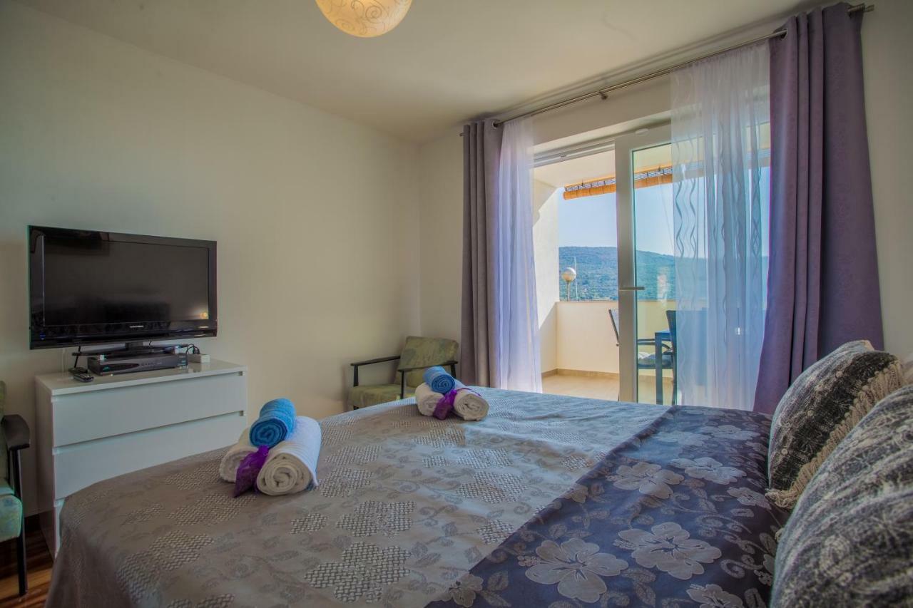 Apartment Sara - كريس المظهر الخارجي الصورة